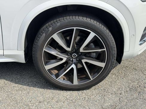 Used 2023 Volvo XC90 B6 Plus AWD/4WD image 25