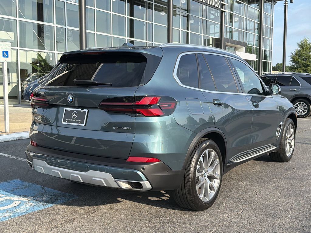 Used 2026 BMW X5 sDrive40i RWD image 3