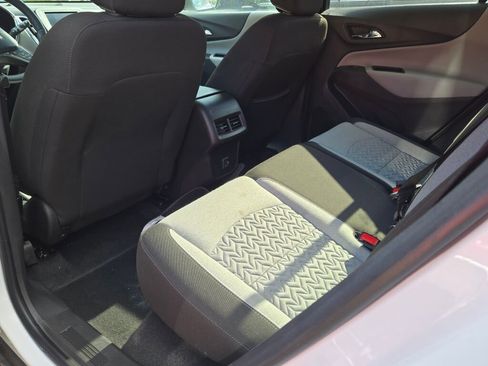 Used 2024 Chevrolet Equinox LT image 10