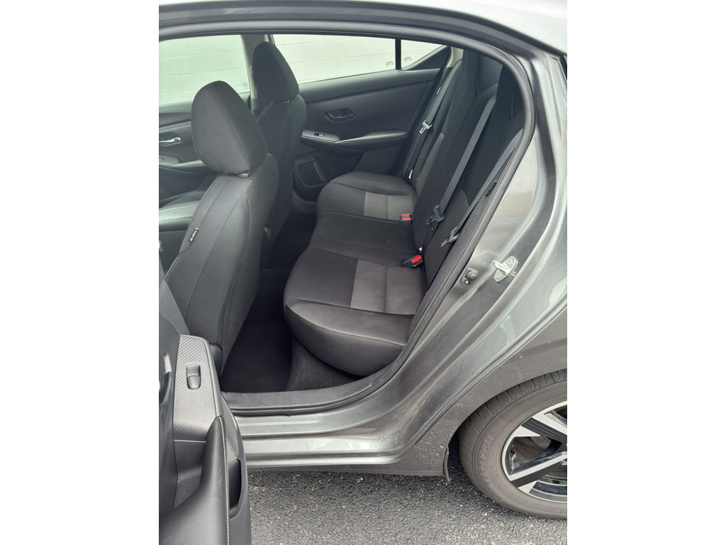 Used 2024 Nissan Sentra SV FWD image 10