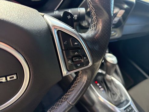 Certified 2017 Chevrolet Camaro SS image 27