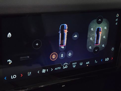 New 2026 Lincoln Navigator L Reserve w/ Jet Appearance Package image 25