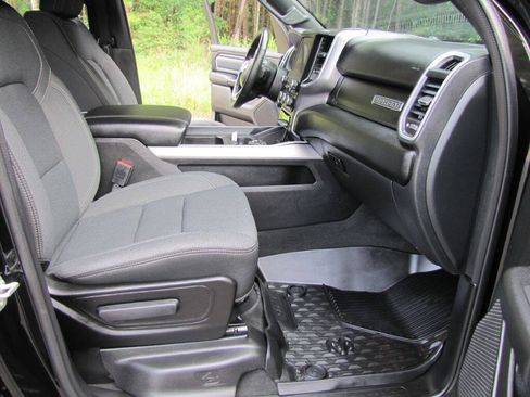Used 2022 RAM 1500 Big Horn AWD/4WD image 15