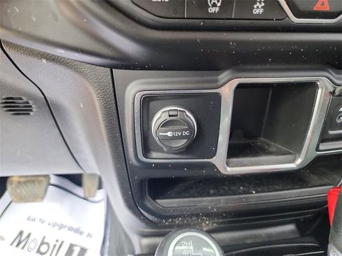 Used 2023 Jeep Wrangler Sport image 21