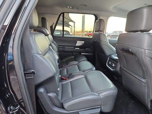 Used 2026 Ford Expedition Max Active RWD image 17