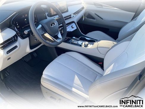 New 2026 INFINITI QX60 Luxe image 18