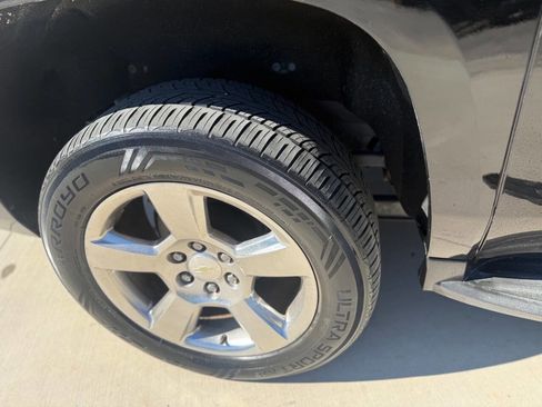 Used 2016 Chevrolet Suburban LS image 45