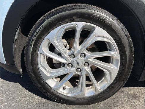 Used 2023 Chevrolet Bolt EUV LT w/ Driver Confidence Package FWD image 26