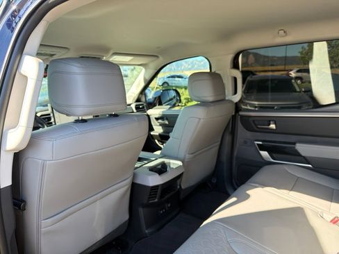 Used 2024 Toyota Tundra Limited AWD/4WD image 19