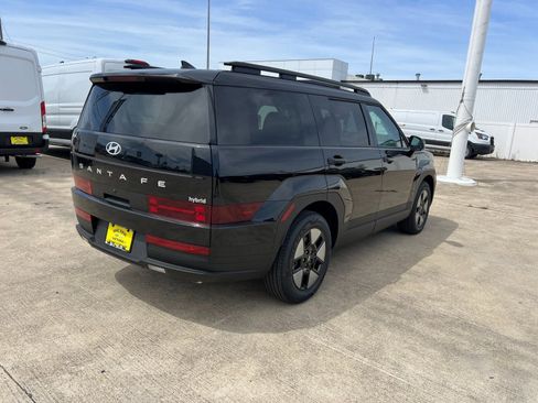 New 2026 Hyundai Santa Fe SEL FWD image 3