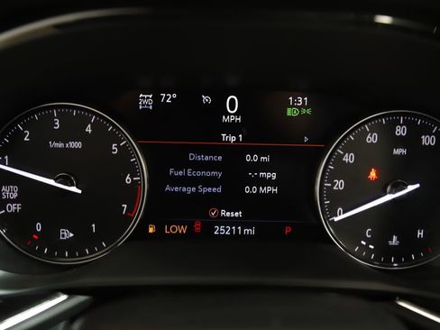 Used 2023 Buick Envision Essence w/ Sport Touring Package AWD/4WD image 18