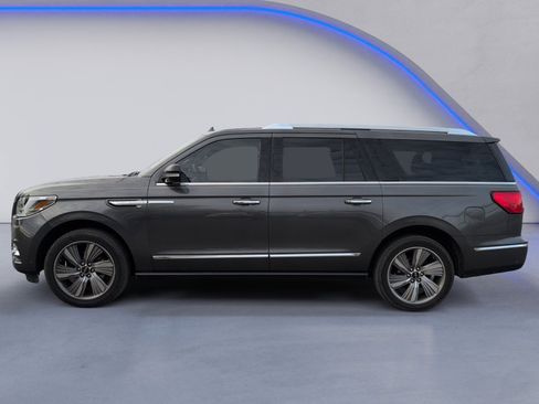 Used 2018 Lincoln Navigator L Reserve w/ Technology Package image 5