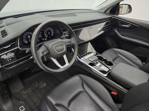 Used 2023 Audi Q7 3.0T Prestige w/ Prestige Package image 9