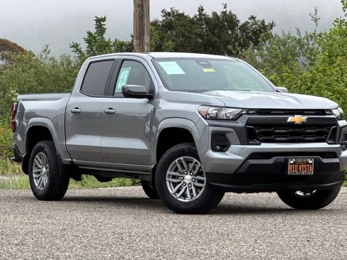 Used 2024 Chevrolet Colorado LT w/ LT Convenience Package RWD image 2