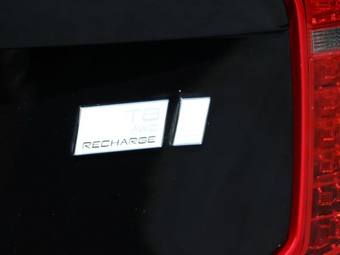 Used 2023 Volvo XC90 T8 Ultimate AWD/4WD image 6