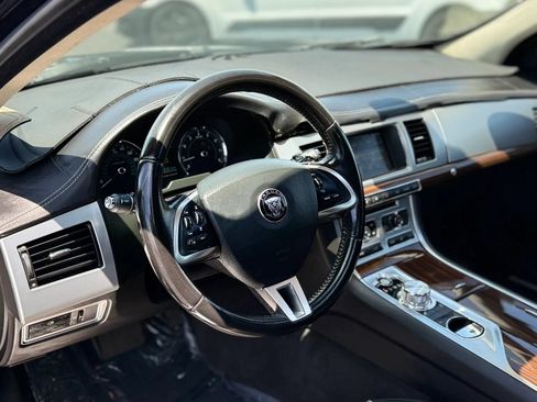 Used 2015 Jaguar XF Portfolio RWD image 15