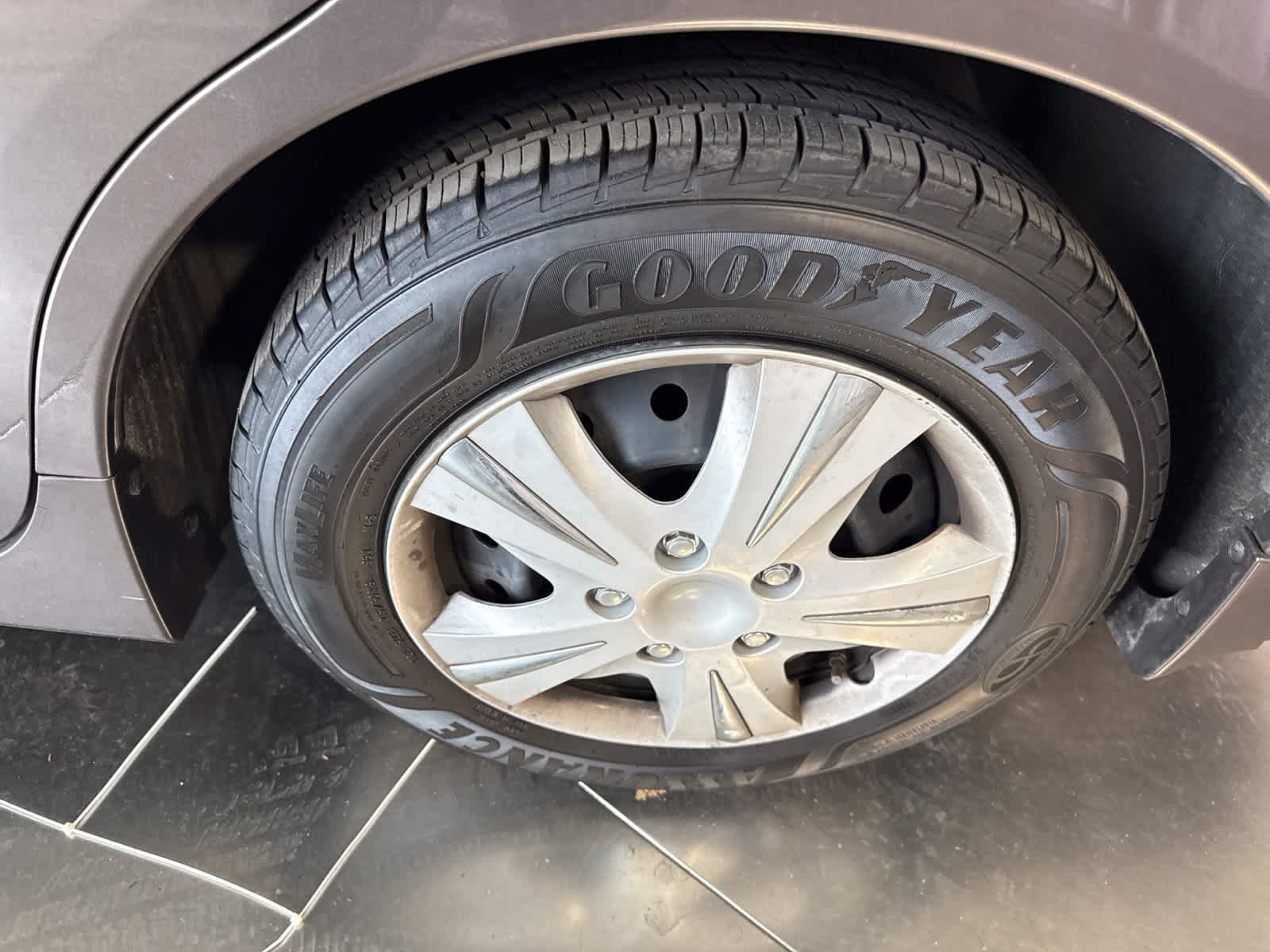 Used 2015 Nissan Altima 2.5 S w/ Power Driver Seat Package FWD image 10