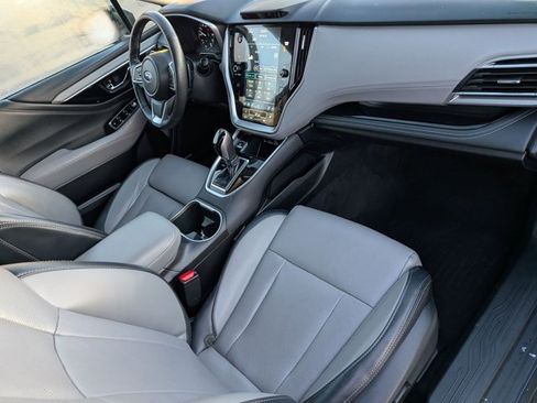 Used 2024 Subaru Outback Limited image 21