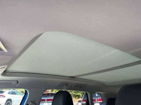 New 2025 Volkswagen Taos SE image 11