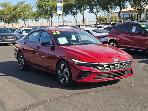 Certified 2025 Hyundai Elantra Sport image 3