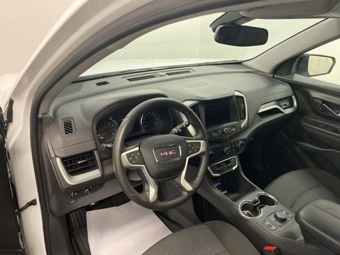 Used 2023 GMC Terrain SLE w/ Driver Convenience Package AWD/4WD image 8