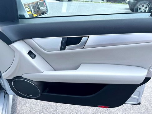 Used 2012 Mercedes-Benz C 300 4MATIC Sedan image 21