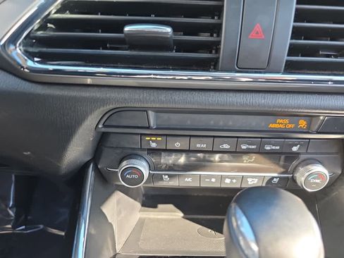 Used 2023 MAZDA CX-9 Touring Plus image 18