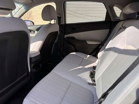 Used 2023 Hyundai Kona SEL image 20