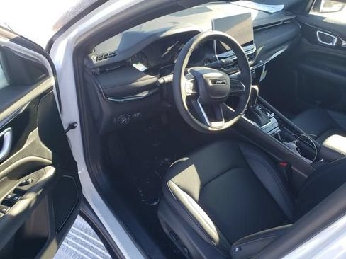 New 2026 Jeep Compass Limited AWD/4WD image 12