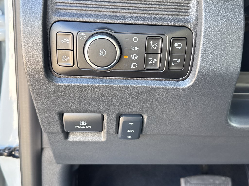 Used 2026 Ford F250 Lariat w/ Tremor Off-Road Package AWD/4WD image 15