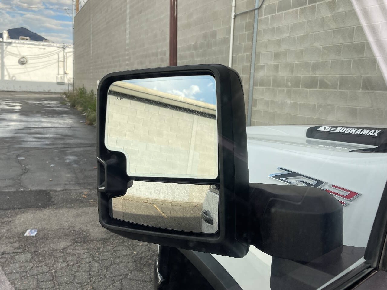 Used 2026 Chevrolet Silverado 2500 ZR2 AWD/4WD image 8