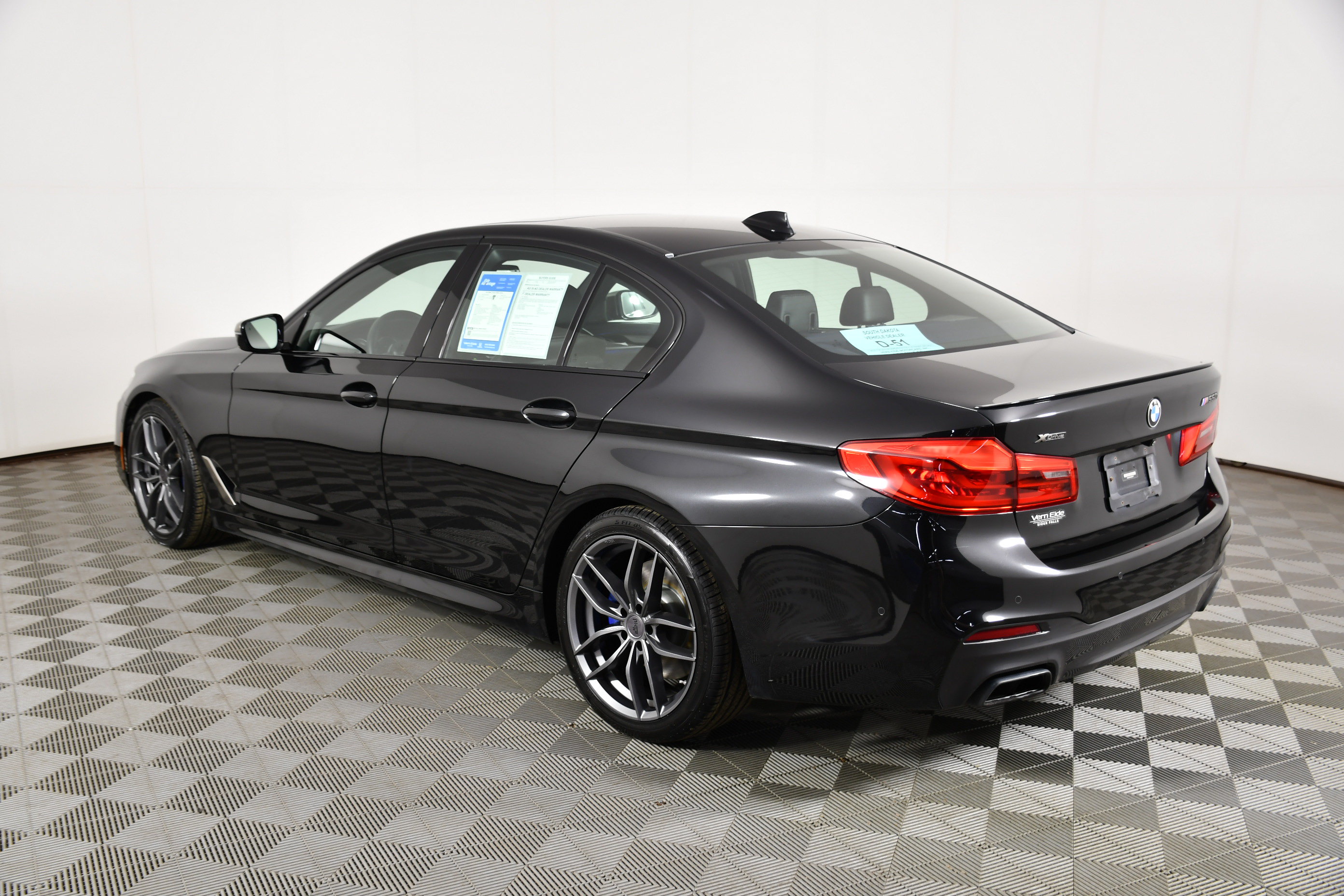 Used 2019 BMW M550i xDrive w/ Dynamic Handling Package AWD/4WD image 8