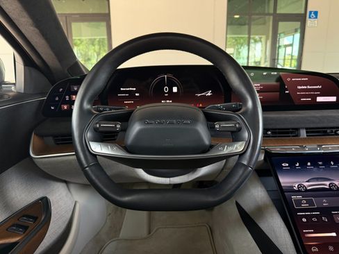 Used 2022 Lucid Air Grand Touring AWD/4WD image 27