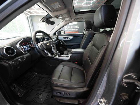 Used 2023 Chevrolet Blazer LT w/ Sound & Technology Package AWD/4WD image 9