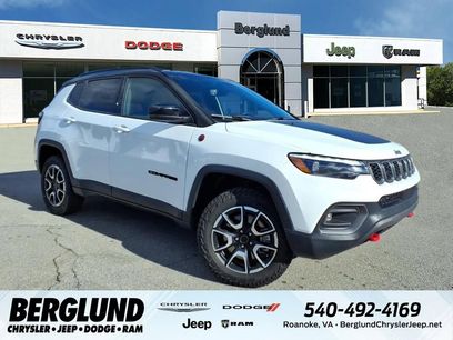 Used 2025 Jeep Compass Trailhawk w/ Trailhawk Elite Group