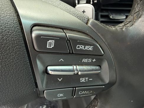 Used 2022 Hyundai Ioniq SE FWD image 31