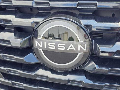 Used 2024 Nissan Kicks S image 3