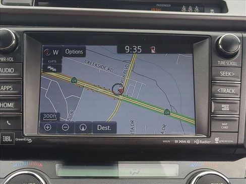 Used 2018 Toyota RAV4 SE AWD/4WD image 21