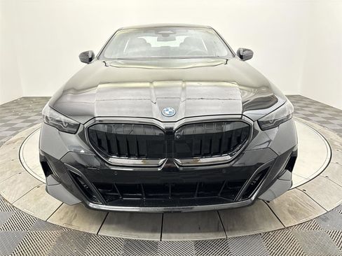 New 2026 BMW 550e xDrive AWD/4WD image 14