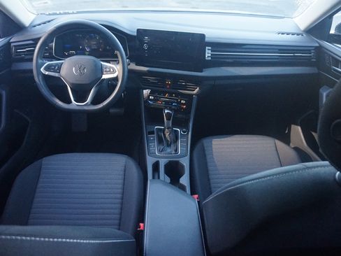 Used 2025 Volkswagen Jetta S image 23