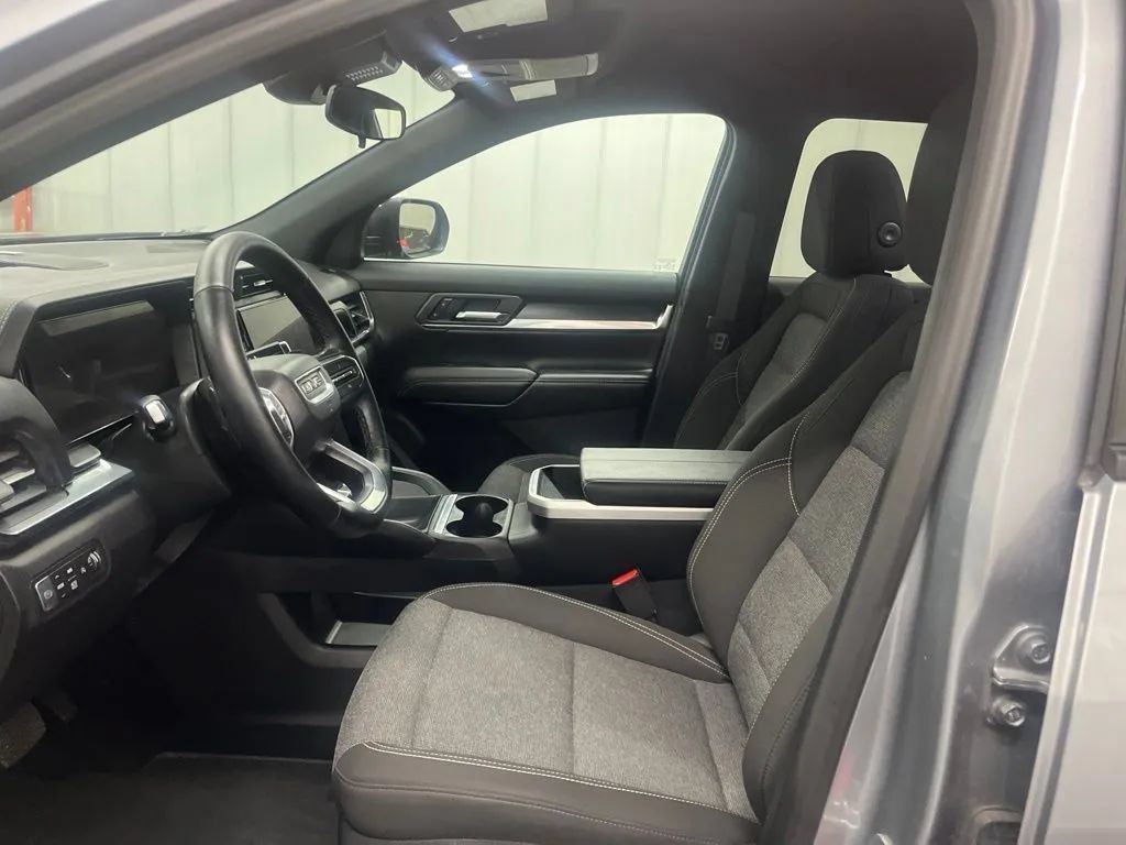 Used 2026 GMC Terrain Elevation AWD/4WD image 18