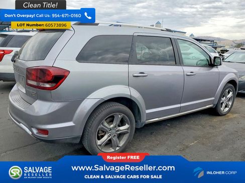 Used 2016 Dodge Journey Crossroad FWD image 4
