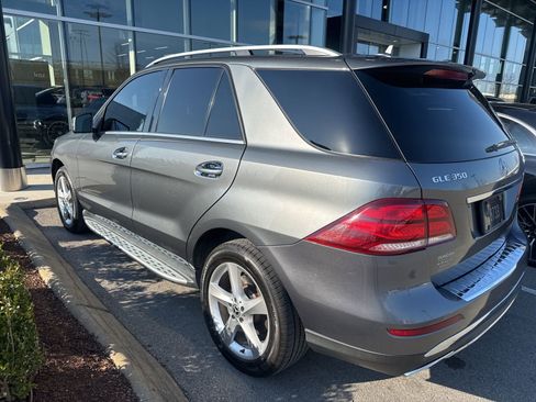 Used 2017 Mercedes-Benz GLE 350 4MATIC image 3