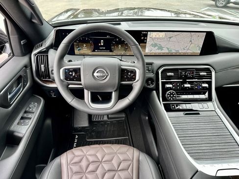 New 2026 Nissan Armada Platinum Reserve image 18