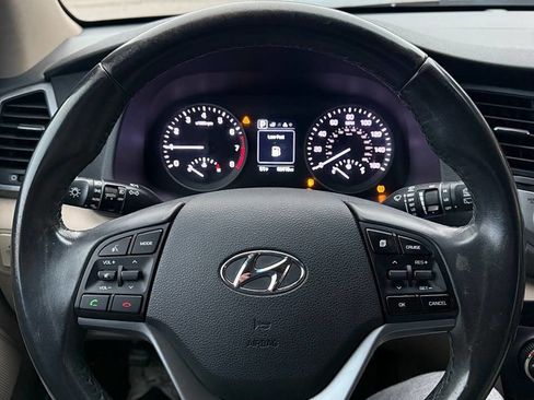 Used 2016 Hyundai Tucson Sport image 20