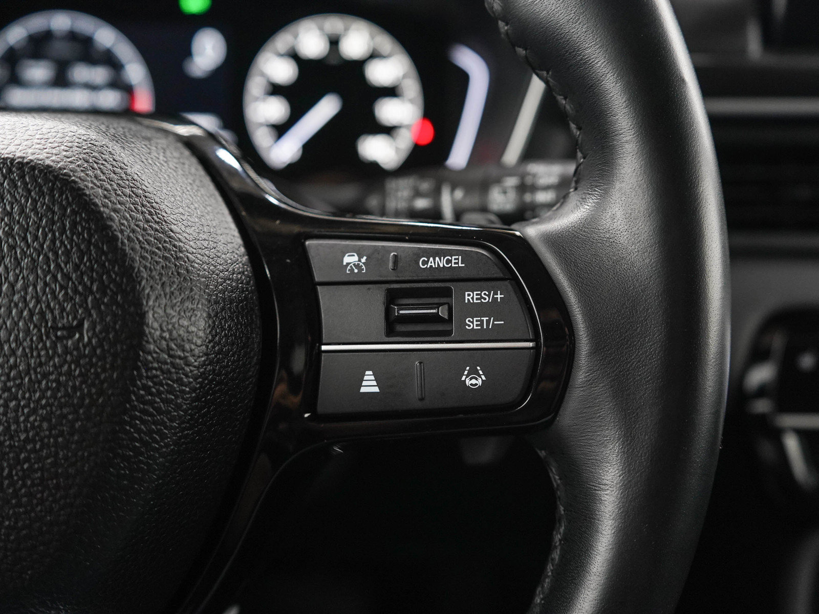 Used 2023 Honda Pilot EX-L image 30