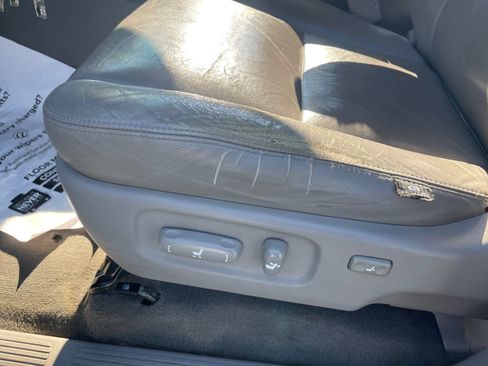 Used 2007 Toyota Sequoia SR5 RWD image 20