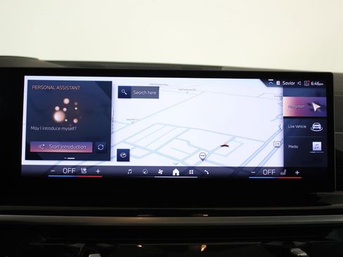 Used 2025 BMW X5 xDrive40i w/ Executive Package image 25