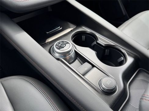 New 2025 Ford Explorer Active w/ Active Comfort Package image 21