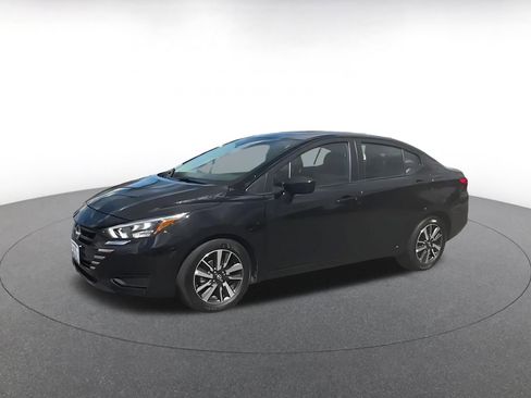 Used 2025 Nissan Versa SV FWD image 7
